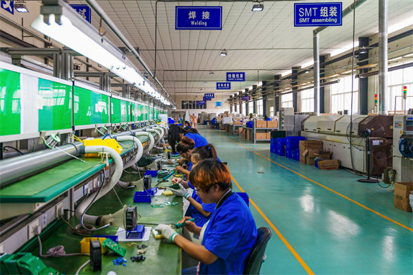 中企電話被美客戶打爆：一船難求，關(guān)聯(lián)企業(yè)年度經(jīng)營計劃怎么看？