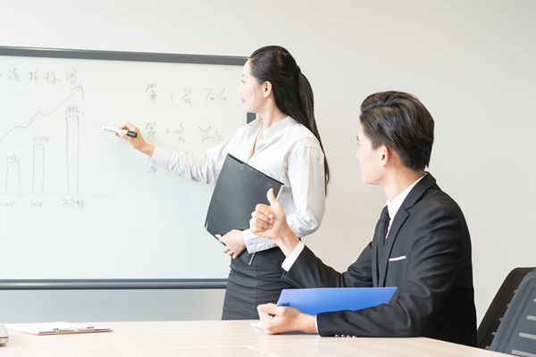 薪酬績效總難平衡，怎樣調(diào)整才能既控成本又激勵員工？
